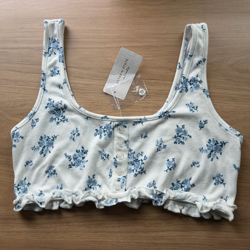 NWT Altar'd State Floral Gina Brandi